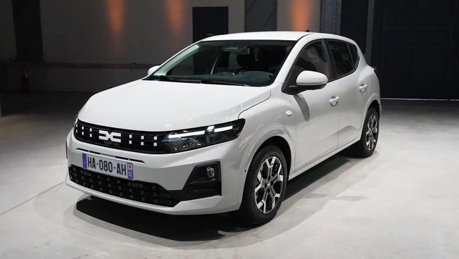 Nuova Dacia Sandero: più stile, più tecnologia, sempre accessibile