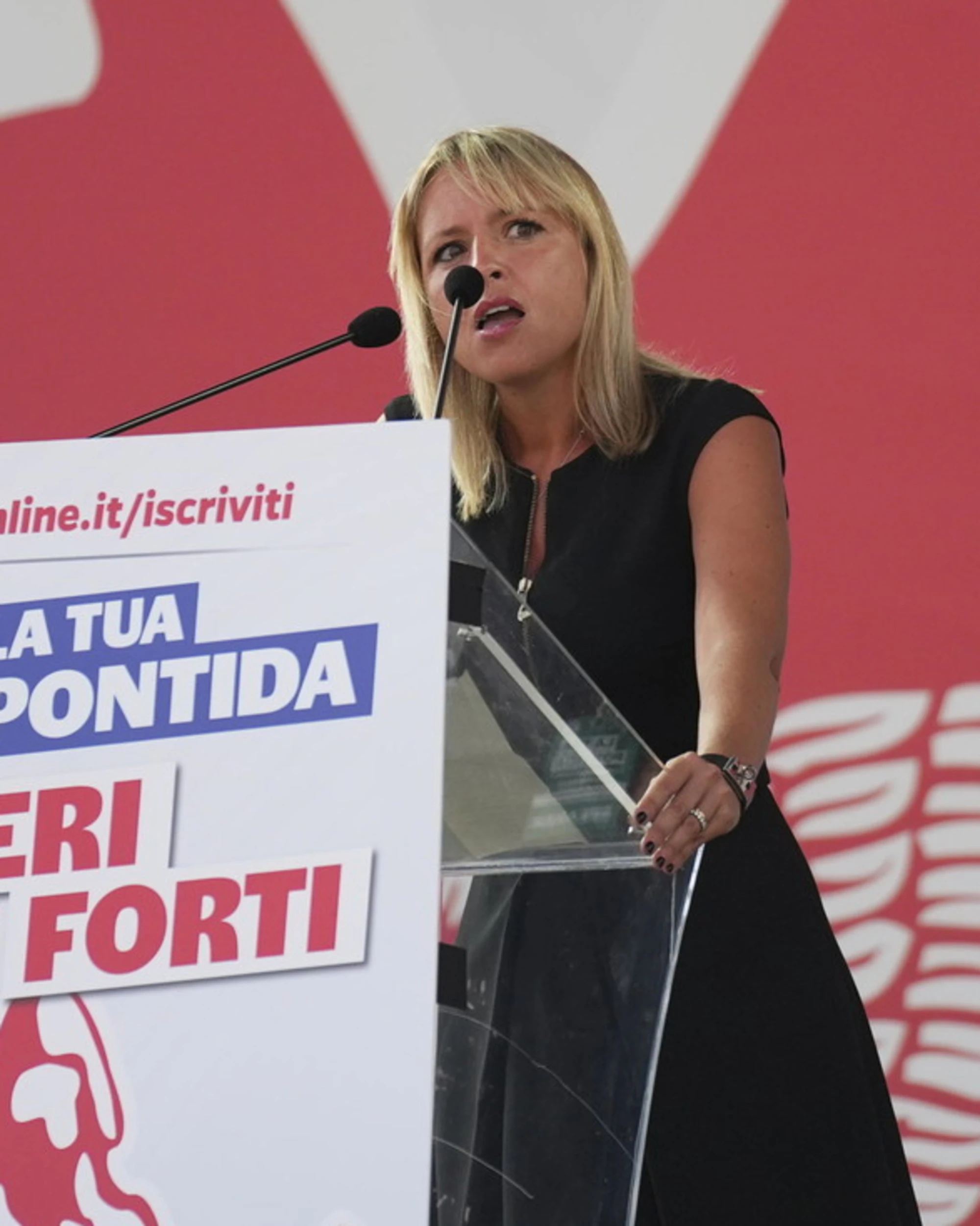 Silvia Sardone, la nuova generalessa: la svolta a Pontida