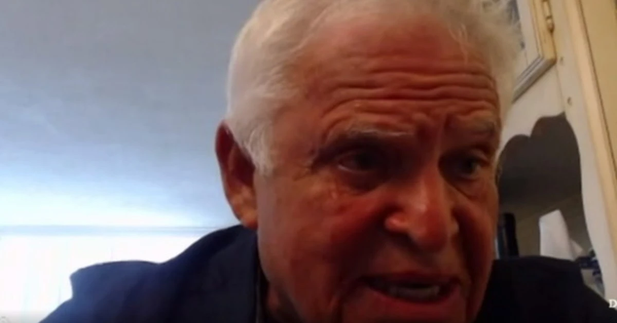 Edward Luttwak, dopo In Onda gli insulti di Padellaro: "Rosso per il troppo sole o...". Dove si spinge