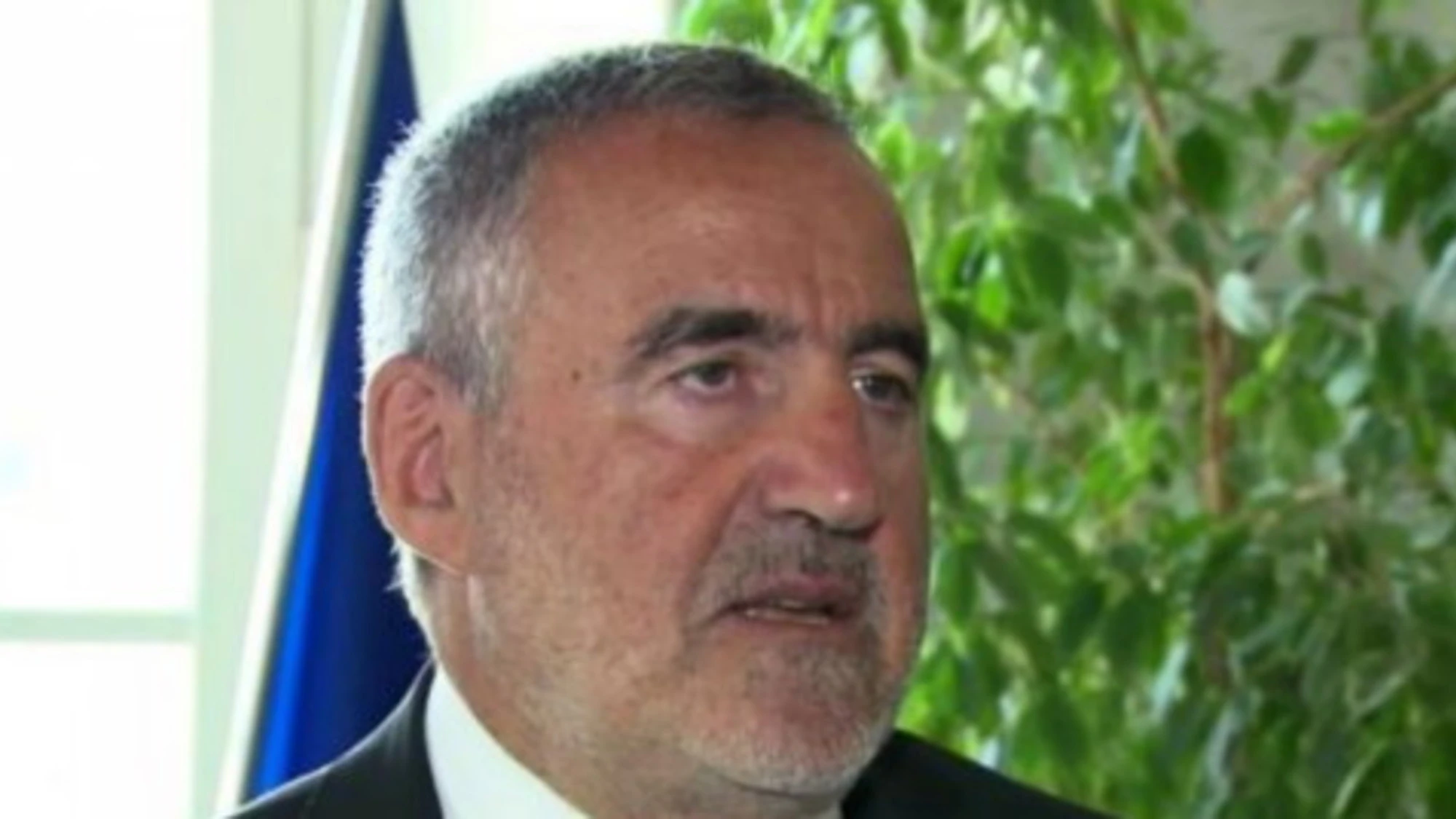 Garlasco, Mario Venditti valuta di denunciare i pm di Pavia