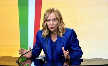 Fdi fa a pezzi la sinistra: il sondaggio che stravolge gli scenari