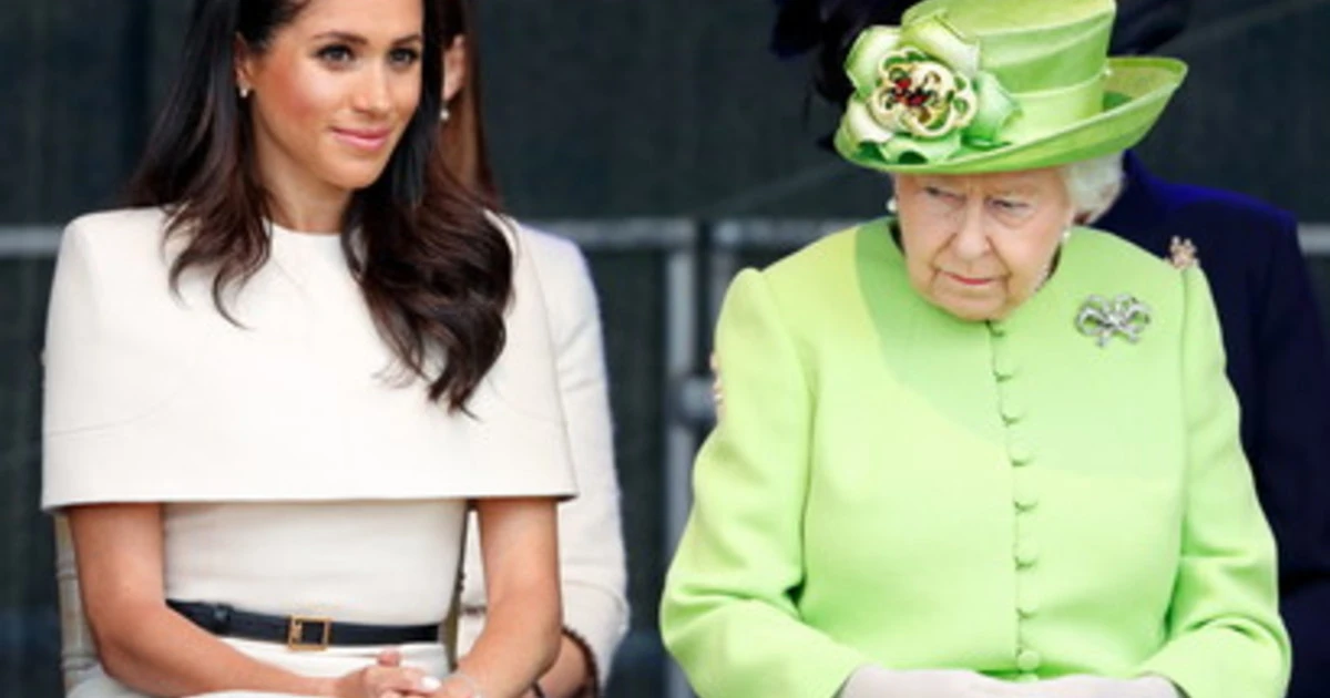 Meghan Markle, botte e maltrattamenti: l'indagine top-secret con cui Elisabetta può distruggerla