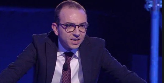 In Onda, Alessandro De Angelis sbrocca perché lo interrompono: più importante lui di Matteo Salvini
