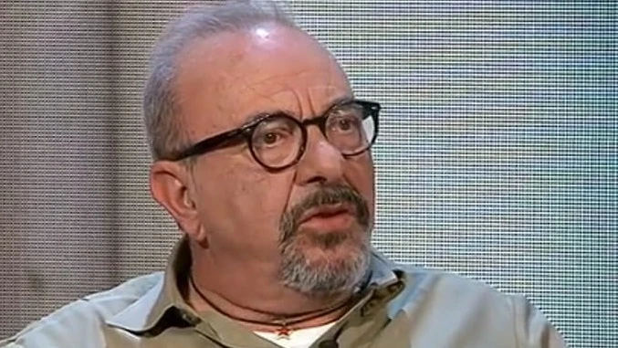 Vauro Senesi scrive a Sergio Mattarella, il delirio: "A causa di Matteo Salvini temo per la mia incolumità"