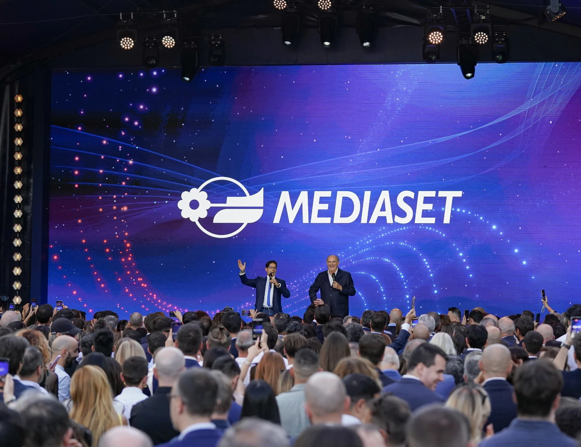 Mediaset, doppio speciale in ricordo di Silvio Berlusconi