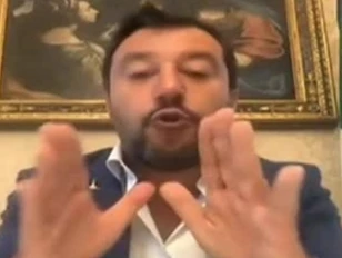Matteo Salvini avverte sull'immigrazione: "Rischiamo il disastro, in arrivo migliaia di migranti dalla Libia"