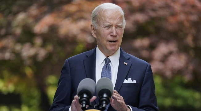 Joe Biden, "ingerenza sulle elezioni italiane": Feltri, come usa i servizi segreti