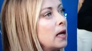 PiazzaPulita, Giorgia Meloni asfalta Formigli: "No. Perché No"