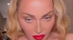 Madonna, scollatura vertiginosa? Il dettaglio esplosivo