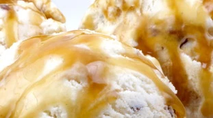 McDonald's, caramello? Non proprio, vendetta-horror del cassiere: cosa mette nel gelato del cliente