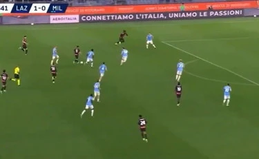 Milan, una polveriera: come è iniziata la rissa in campo tra Leao e Pulisic