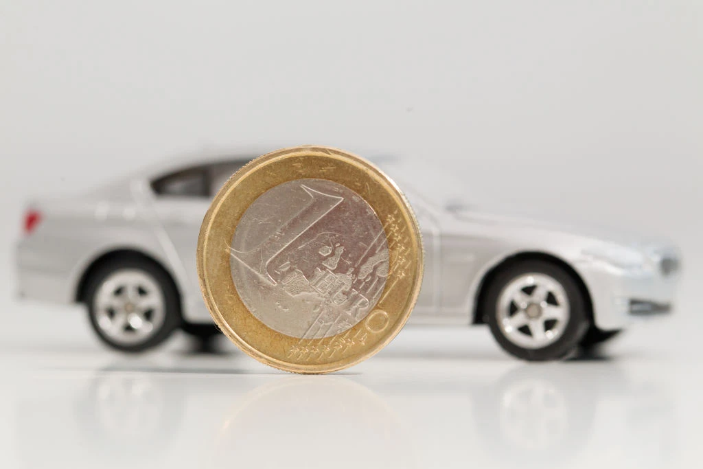 Rc Auto equa, altro caso nel governo: per la Lega "non esiste". Ma il M5s conferma: cosa sta succedendo?