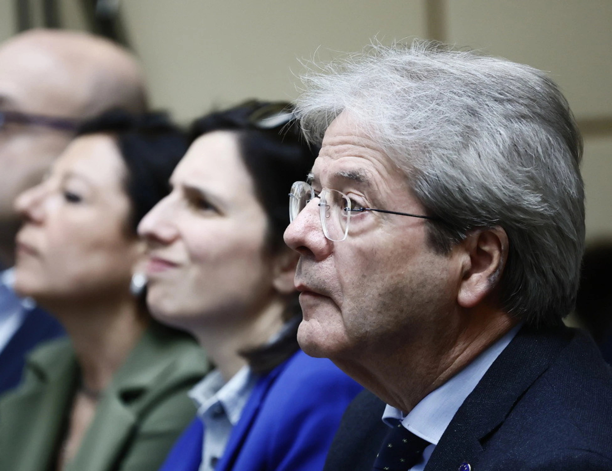 Paolo Gentiloni, quello strano silenzio sul voto