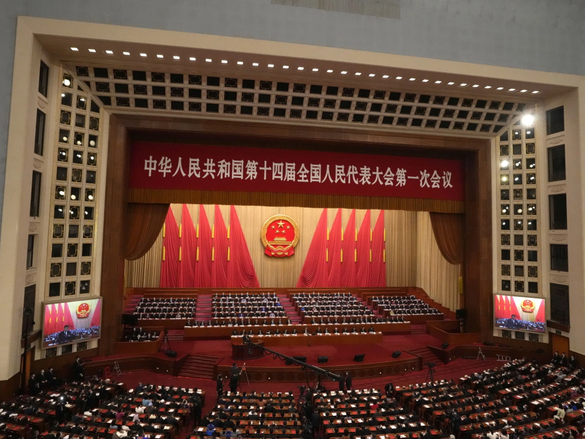 Cina, così il regime vuole sfruttare il caos a Teheran: incubo comunista