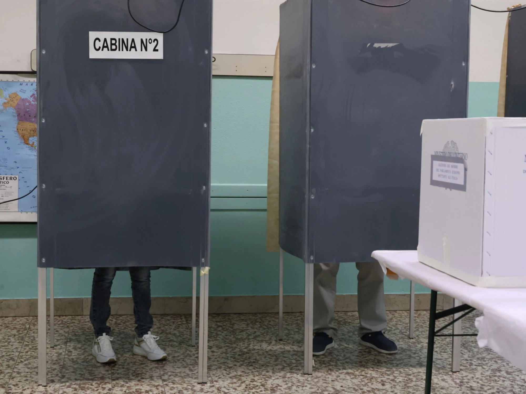 Marche, bassa l'affluenza alle 12: paura a sinistra, come leggere il dato