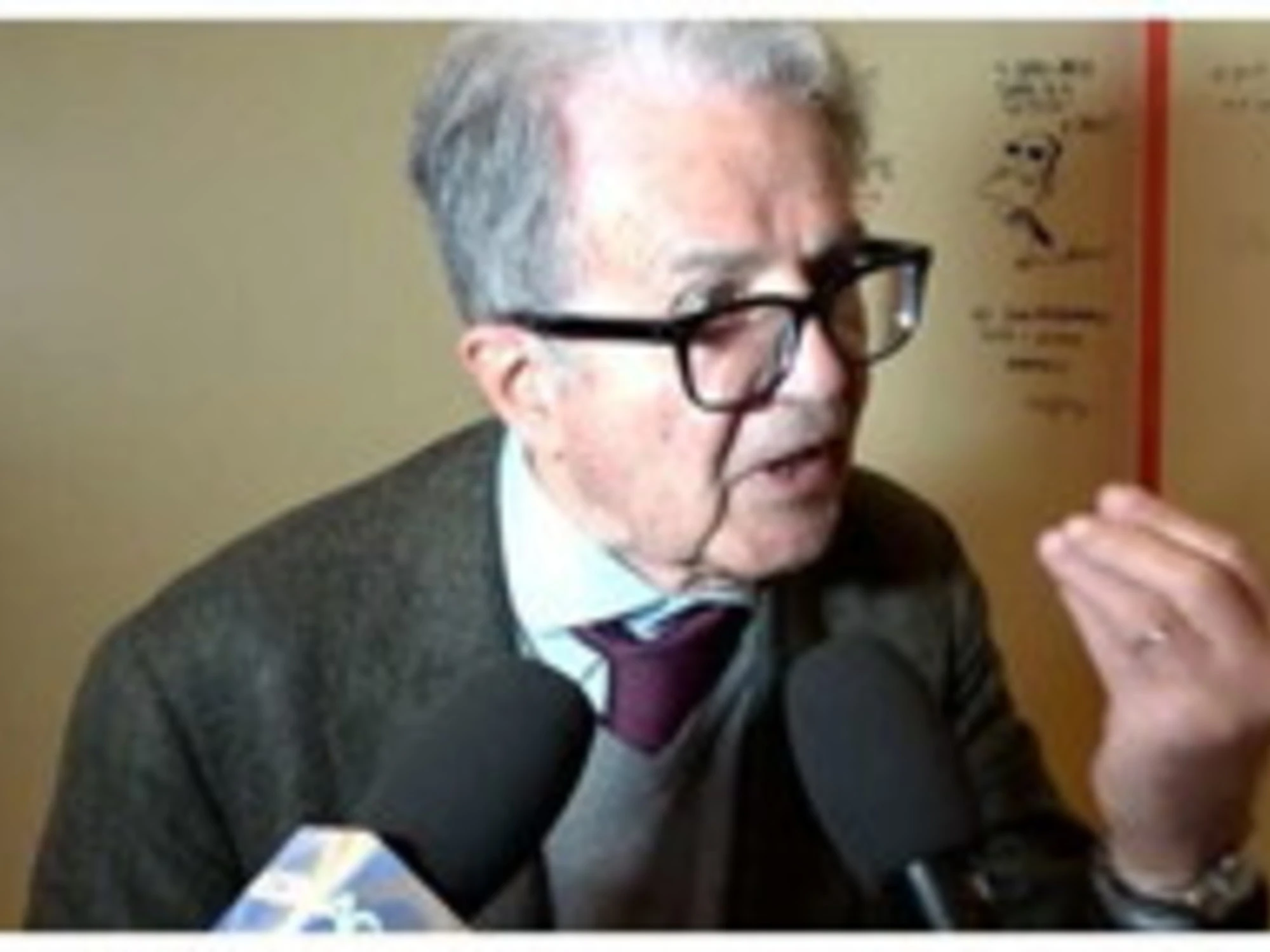 Romano Prodi apre bocca e insulta l'Italia: "Siamo servi", scoppia la polemica