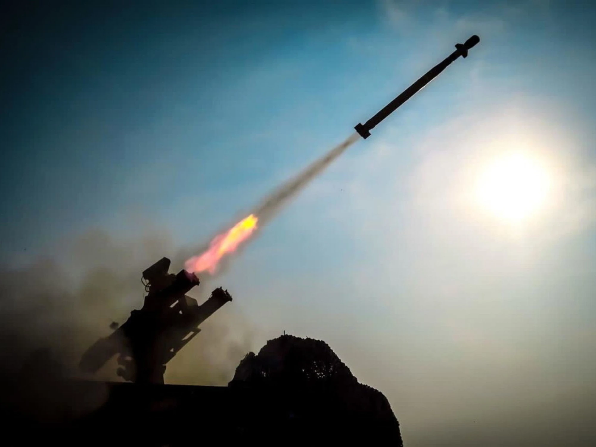 Iran, gli ayatollah disperati chiamano Washington per negoziare la pace