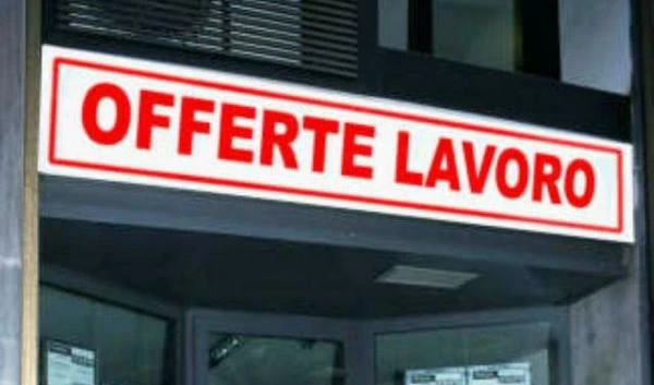 In Italia è dramma occupazione: uno lavora, due stanno a casa