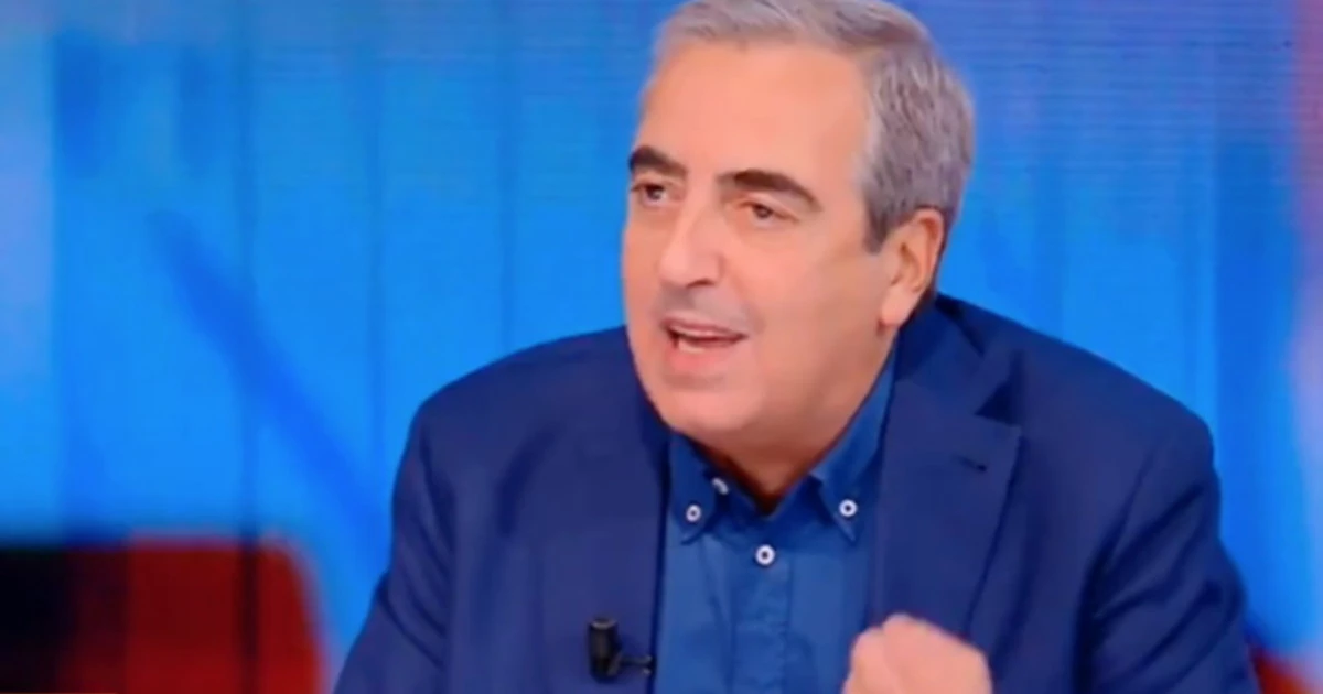 Stasera Italia, Gasparri: "Difendere lo spazio europeo". Terrore-Cina, cosa ci può accadere