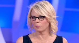 C'è Posta per Te, così il coronavirus può stravolgere lo show di Maria De Filippi