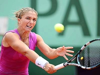Tennis, Sharapova si ritira: Errani in semifinale a Roma. Prima azzurra dopo 28 anni
