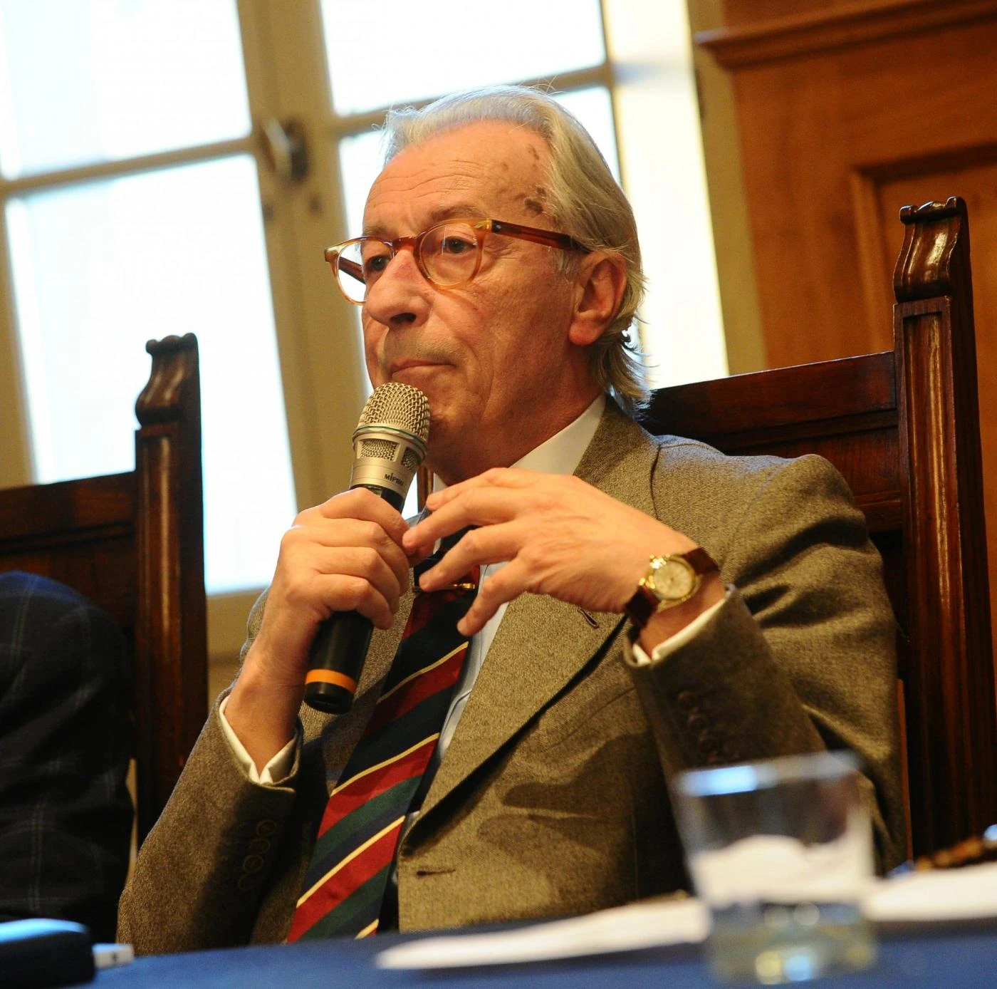 Vittorio Feltri svela un pazzesco segreto di Indro Montanelli: "Cosa nascondeva nel suo ufficio"