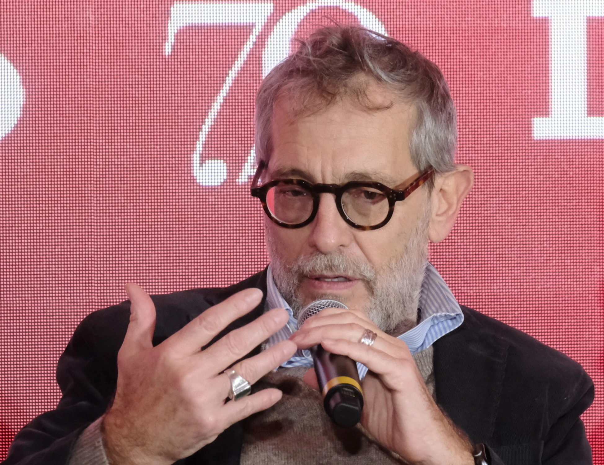 Referendum Giustizia, Gasparri contro Gruber, Formigli e Floris: "Il santuario del No"