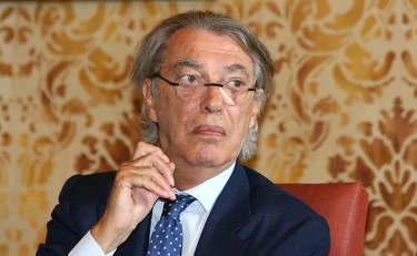 https://media.liberoquotidiano.it/Mdphk_yUJRdQQQXEVwc-GmI3JK5I30o_e1MqvXi8Tto/width:800/quality:90/aW1hZ2VzLzIwMjUvMDgvMzAvMTMzODUzNTYyLWNlZDM1Njk3LTJmMWItNDc5NS05YmVjLWE3MTBmNGQyMmQ1Ny5qcGc.webp