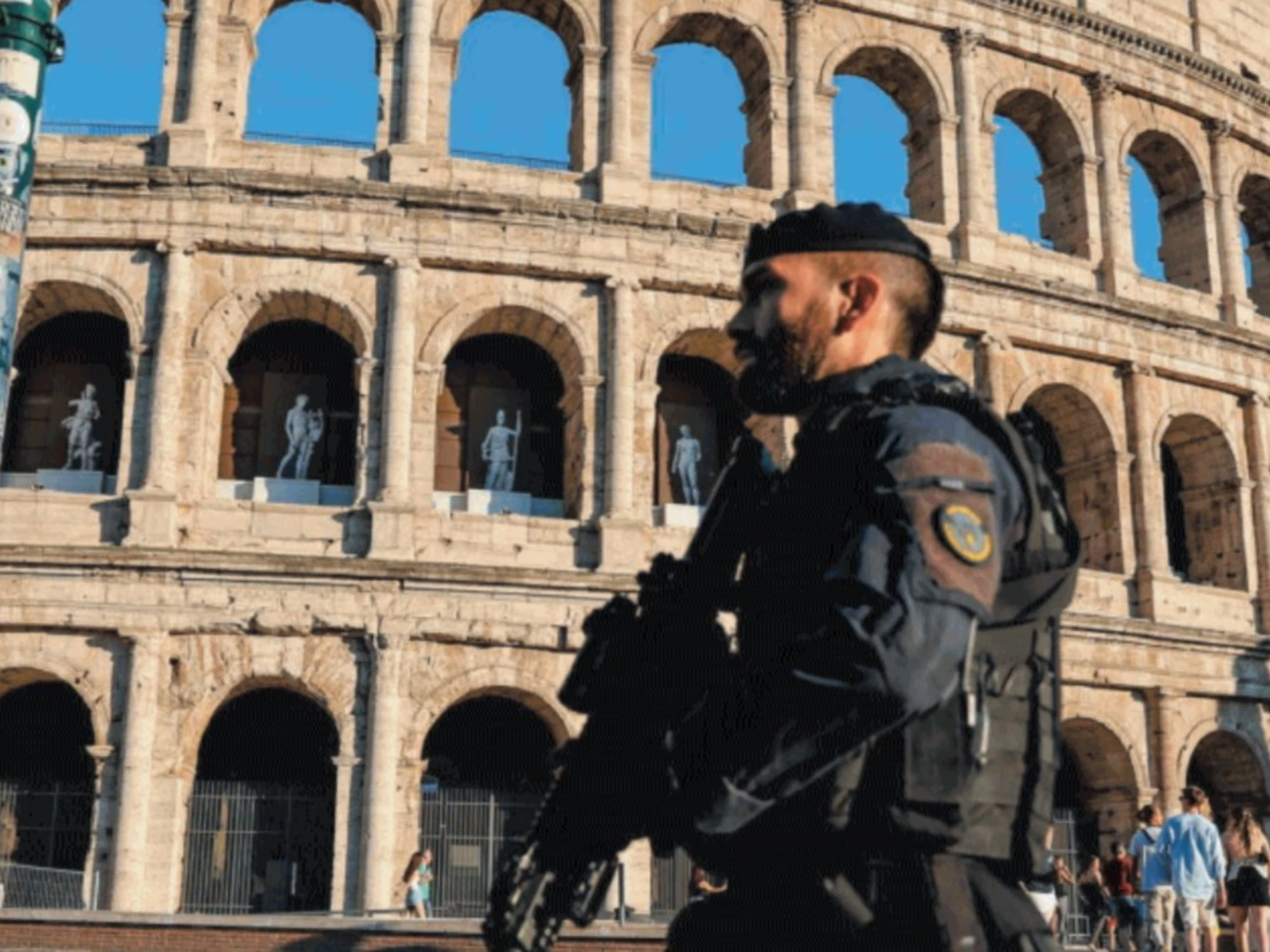 Roma, zona rossa al Colosseo: il Pd è disperato