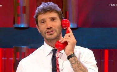 Stefano De Martino, la scelta della Rai senza alcun precedente: quest'estate...
