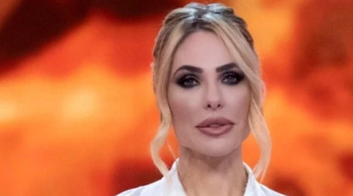 Ilary Blasi, "com'era ridotta dietro le quinte": l'indiscrezione, nel bel mezzo del dramma...
