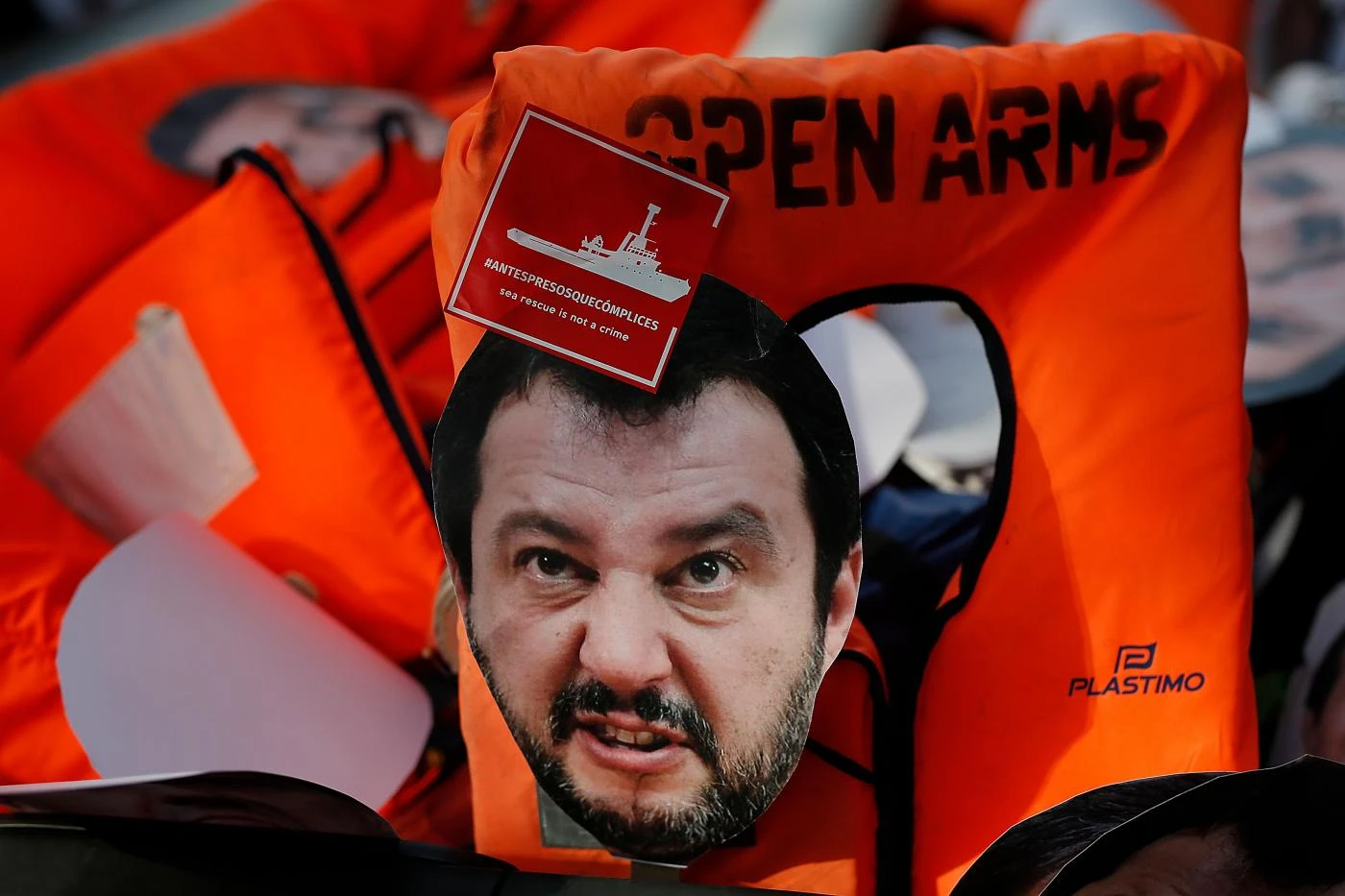 Open Arms, Elisabetta Trenta: "Non firmo il decreto di Salvini in nome dell'umanità"