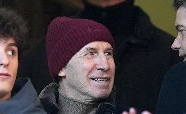 "Franco Baresi è morto". Il Milan smentisce il tam tam impazzito sul Capitano