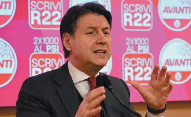 Mascherine, un testimone inguaia Giuseppe Conte