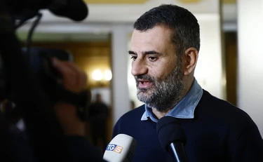 De Luca affonda il Pd, esplode il caso Decaro: "Piccolo problema, niente da dire?"