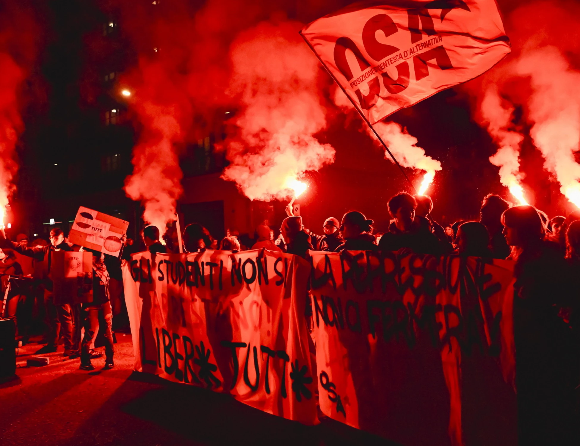 Askatasuna si prepara a una nuova guerriglia: paura a Torino