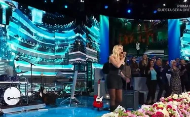 Domenica In, Mammucari stronca Valeria Marini: "Non puoi", "Basta"