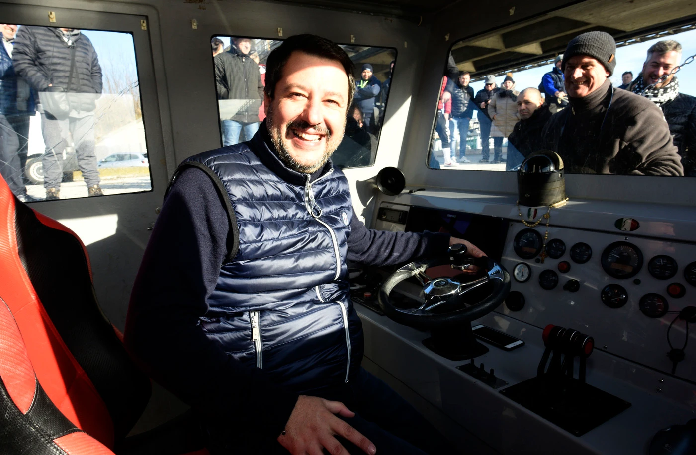 Sondaggi, il declino della Lega e Matteo Salvini? Smentito dalla super-media: ecco le cifre