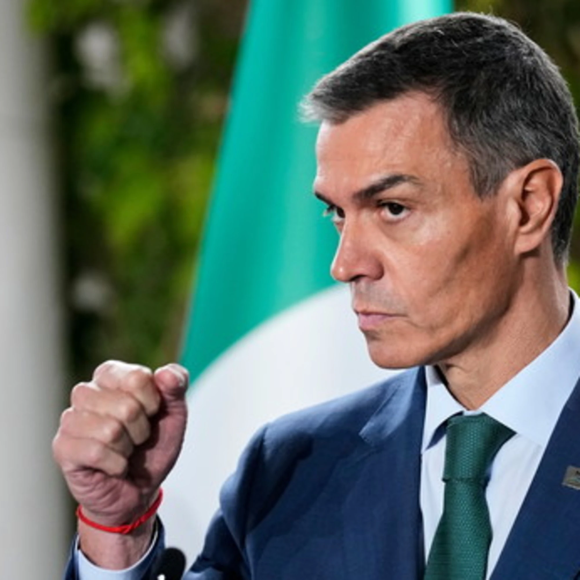 Sanchez perde le elezioni locali ma la destra non sa approfittarne