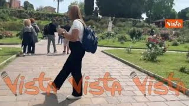 Torna a fiorire il Giardino delle Rose affacciato sul Circo Massimo a Roma, riapre fino al 14 giugno