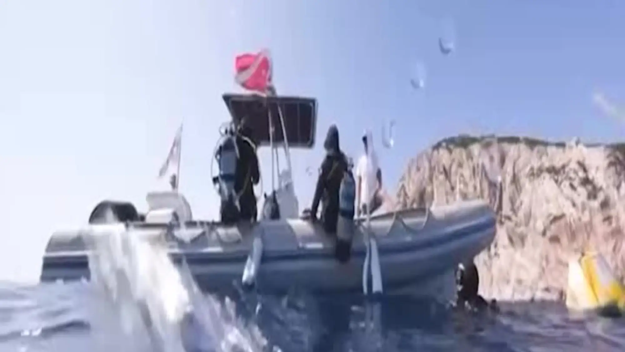 Maldive, il recupero dei corpi dei sub italiani