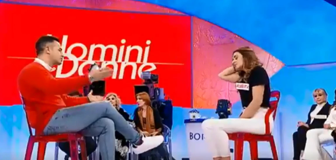 Uomini e Donne, Roberta e lo schiaffo a Riccardo. Il vero motivo: perché l'ha brutalizzato