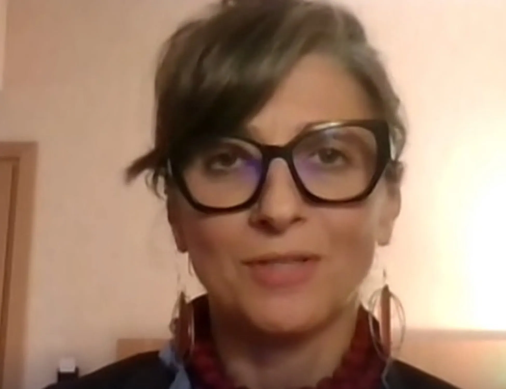 Leggi l'articolo: "Ma ti candidi in politica?": la Albanese gela Formigli