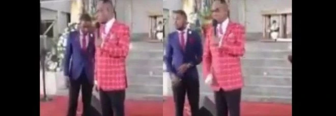 Pastore ghanese calpesta l'immagine di Gesù Cristo: "Non era un uomo bianco"