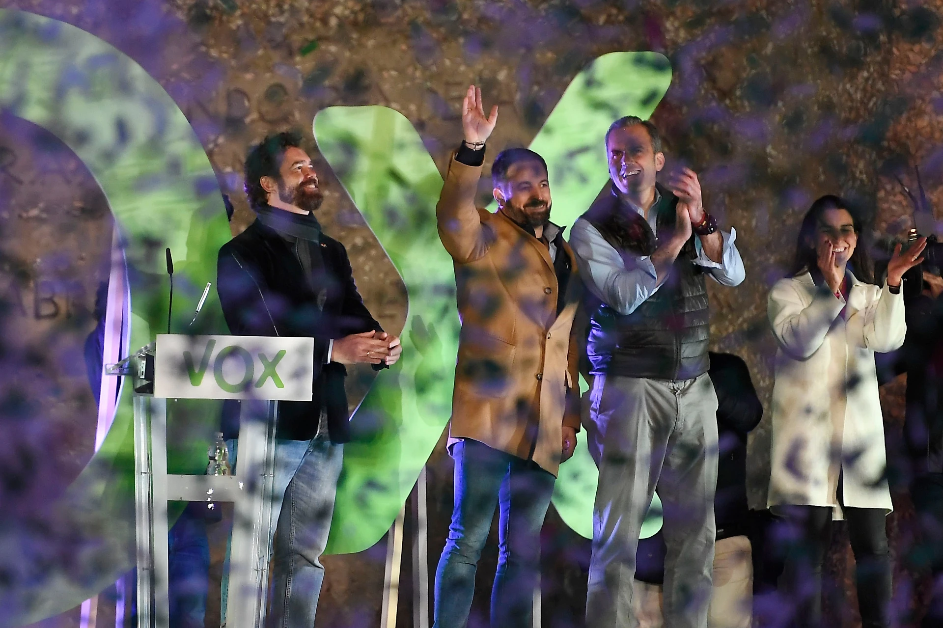 Elezioni in Spagna: vola la destra sovranista di Vox, che raddoppia i seggi. Giorgia Meloni esulta
