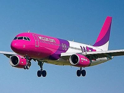 Paura in volo, atterraggio d'emergenza a Fiumicino