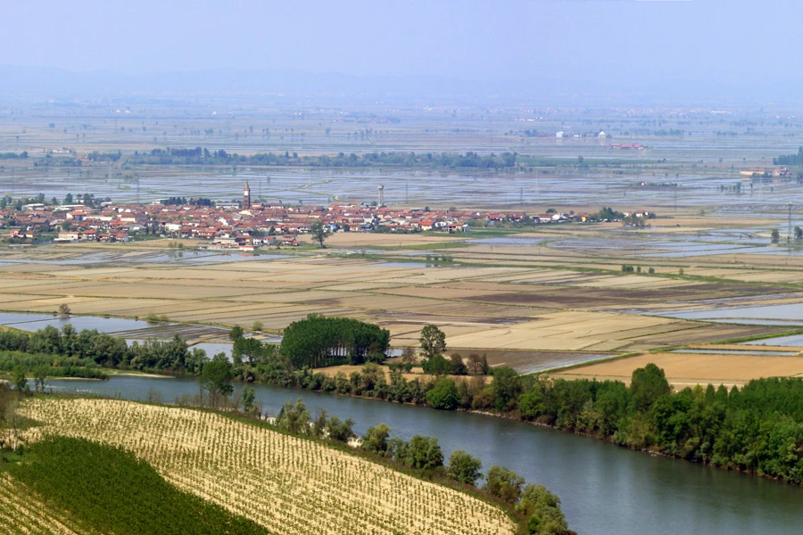 La zona più inquinata d'Europa? La Pianura Padana: "La gente muore prima"