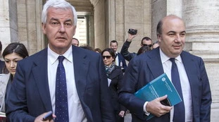 Mps, il crac della banca resta senza colpevoli: Profumo e Viola assolti