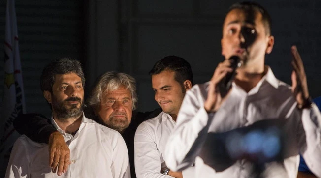 Roberto Fico, la "crisi inevitabile" del M5s: "Eravamo contro il potere e ora al potere ci siamo noi"