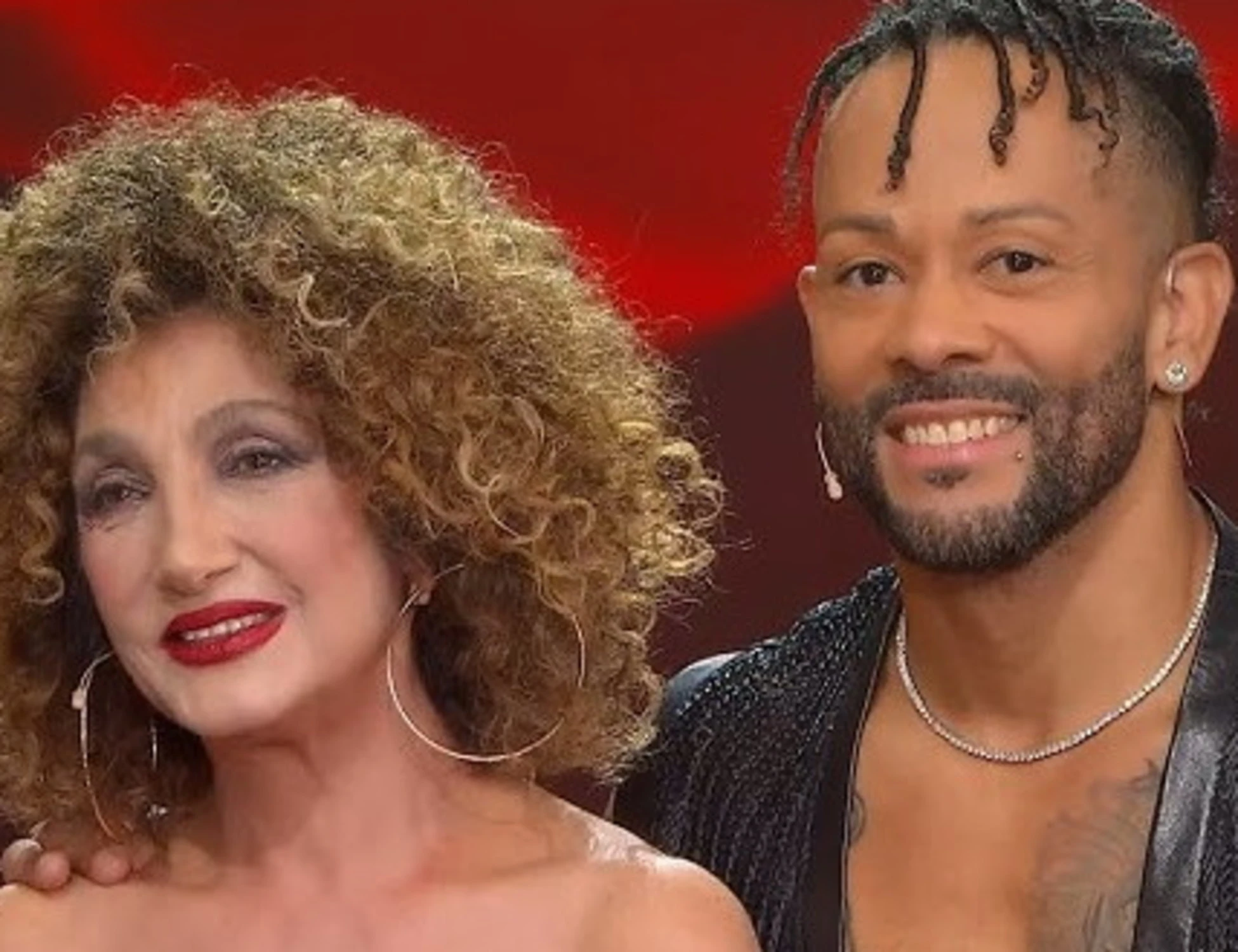 Ballando con le Stelle, veleno-Selvaggia Lucarelli: come irride Marcella Bella